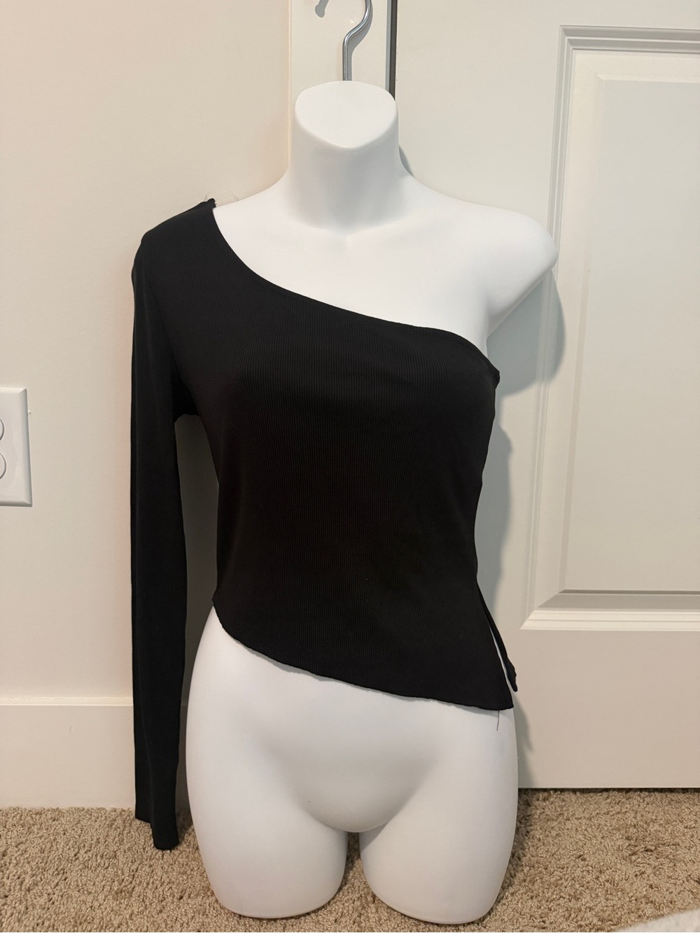 Blue Blush One-Shoulder Black Ribbed Long Sleeve Top